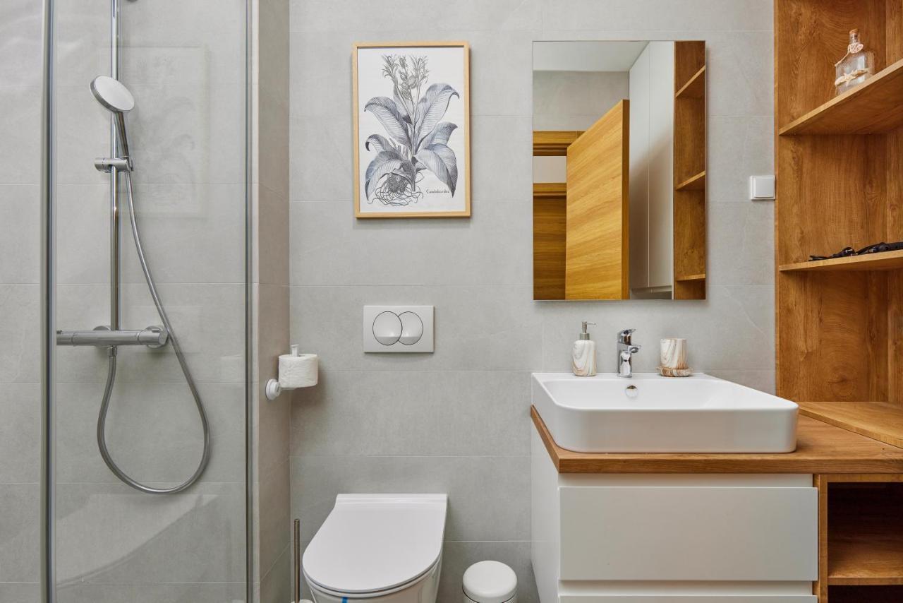 Bjelica Rental Apartments - Nela Apartment Тиват Экстерьер фото